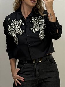 CAMISA BORDADA PRETA (AR25-2427)