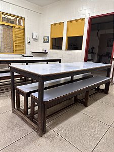 Mesas para refeitórios