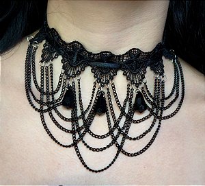 Gargantilha Morticia