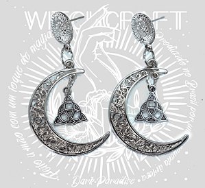 BRINCO LUA COM TRIQUETRA