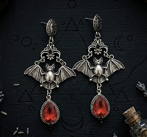Brinco Lady Dracula