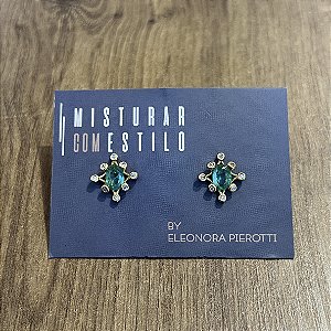 Brinco Oito Marias com Esmeralda