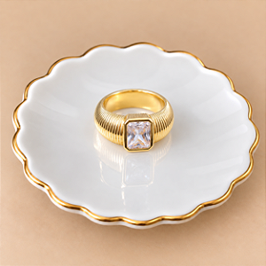 Anel Pedra Retangular - Cristal