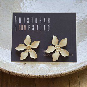 Brinco Flor de Lotus - P - Off