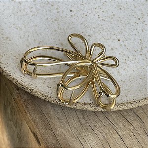 Presilha Flor - Dourado