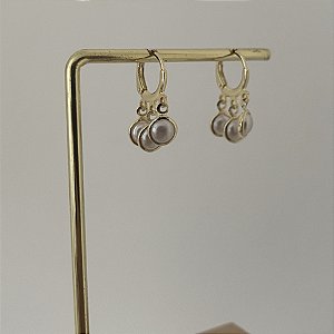 Argola Betina Três Pérolas - M