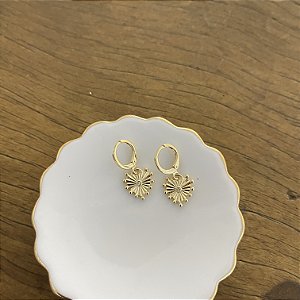 Argola Betina Coração com Esferas