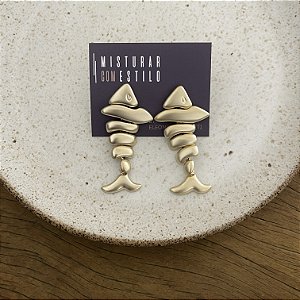 Brinco Peixe Lumière - Dourado Fosco