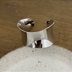 Bracelete Meia Lua Liso - Ródio