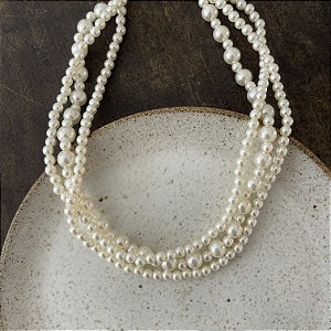 Colar Trio de Pérolas