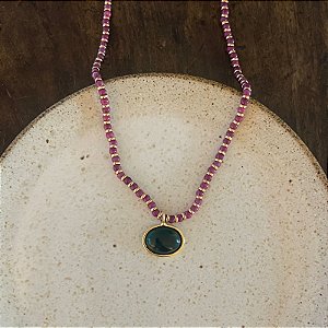 Colar Pedras Naturais Com Pingente Oval - Lilás Degrade/Verde