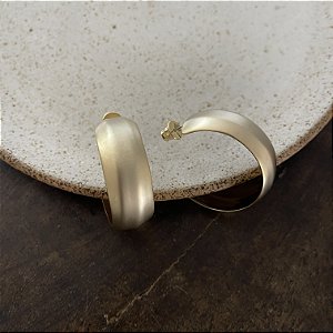 Argola Lumière Chapa - Dourado Fosco