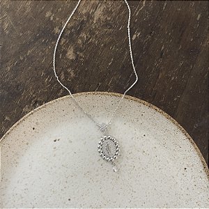 Colar N. S. Das Graças Flor e Esferas - Ródio