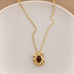 Colar Boho Corrente e Medalhão