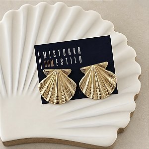 Brinco Latão Concha - Dourado