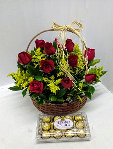 Linda cesta mais ferrero