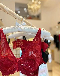 Conjunto de renda com tule