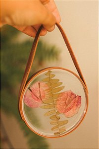 Quadrinho (10cm) com bouganvillea e samambaia