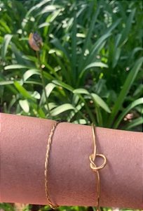 Pulseira fina dourada aço