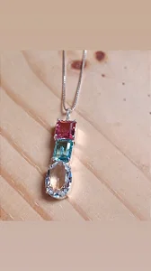 Colar 3 Cristais: Rosa, Azul e transparente
