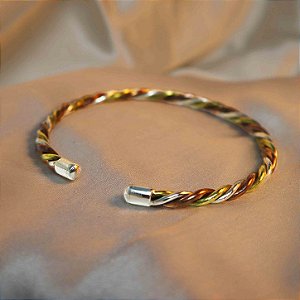 Pulseira 3 cores entrelaçadas