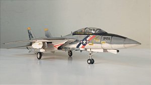 HTC - Grumman F-14A Tomcat (Kit Montado/Sucata) - 1/72