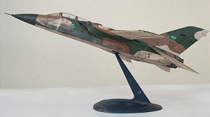 HTC - Panavia Tornado IDS "Força Aérea Real Saudita" (Kit Montado/Sucata) - 1/72