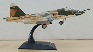 Jatos de Combate - Sukhoi Su-25 Frogfoot (União Soviética) - 1/72 (Sem caixa)