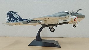 Jatos de Combate - Grumman A-6E Intruder (Estados Unidos) - 1/72 (Sem caixa)