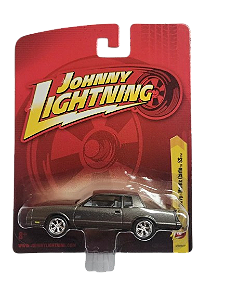 JOHNNY LIGHTNING - Chevrolet Monte Carlo SS 1987  - 1/64