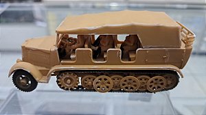 Kit Montado - Sd.Kfz. 7 - 1/72