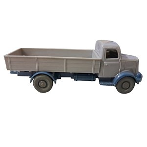 HTC - Caminhão Henschel HS100 - 1/100