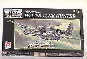 AMT/Ertl - Henschel Hs129B Tank Hunter - 1/48