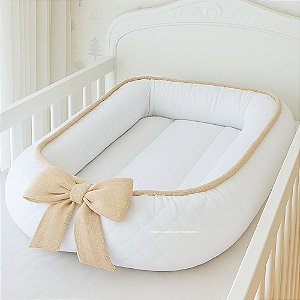 Ninho Básico - Malha Jacquard Branco / Cordão Tricot Bege Nuvem Com Laço
