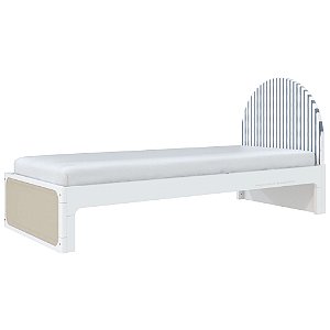 Cama Skandi Com Cabeceira Estofada - Sarja Listra Anis / Branco