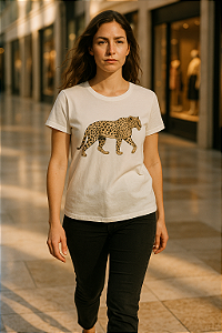 Camiseta Estampa Leopardo