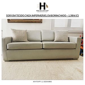 SOFÁ EM TECIDO CINZA IMPERMEÁVEL EMBORRACHADO – 1,98M (C)