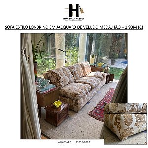 SOFÁ ESTILO LONDRINO EM JACQUARD DE VELUDO MEDALHÃO – 1,93M (C)