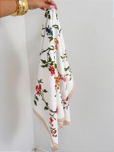 Lenço Floral Off