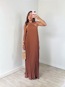 Vestido plissado marrom