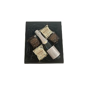 Kit Alfajor Bardera e Espumante Casa Valduga Naturelle 2025.70