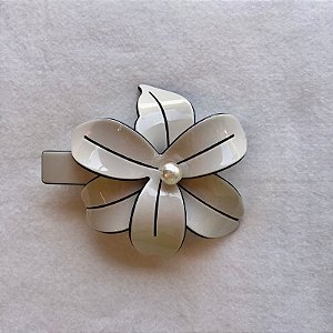 Presilha Lírio Off White