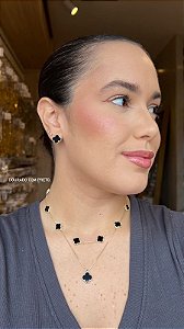 Colar Alhambra Pingentes M