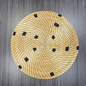 Porta prato de Capim Dourado. Sousplat 35 cm. Código SO4.