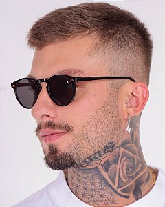 Zeus Preto Polido