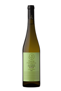 DONA PATERNA ALVARINHO - TRAJADURA