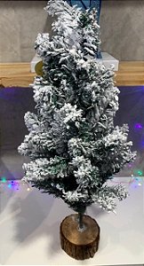 ARVORE DE NATAL VERDE COM NEVE 65CM