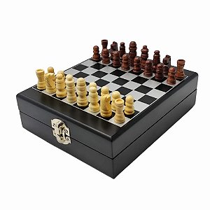 JOGO DE XADREZ C ACESSORIOS PARA BEBIDA