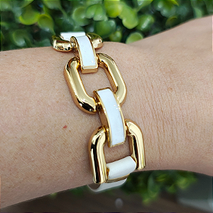 Pulseira Dourada Lily com placa resina e couro branco folheado em ouro