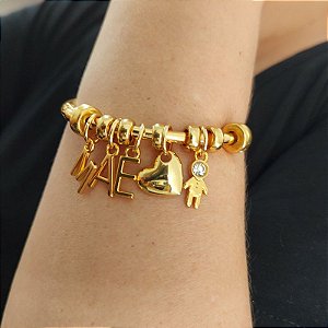 Bracelete Fixo Liso com pingentes letras MAE E 1 MENINO ( filho) Folheado em ouro